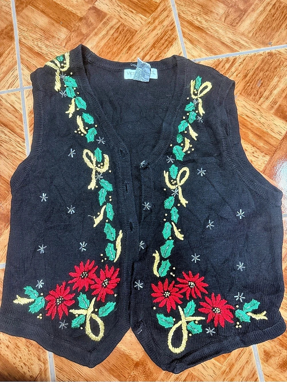Victoria Jones Petite Floral Embroidered Vest Size Medium